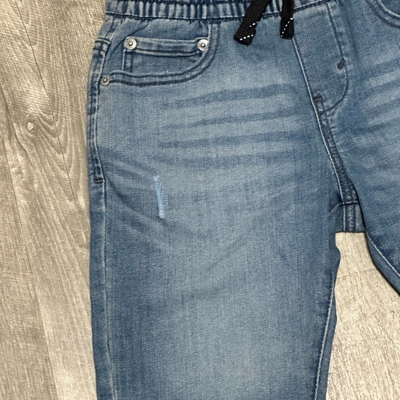 Levi’s Youth Medium 8 Shorts Denim Jeans Blue Drawstring Stretch Pull On NWT - Picture 5 of 10